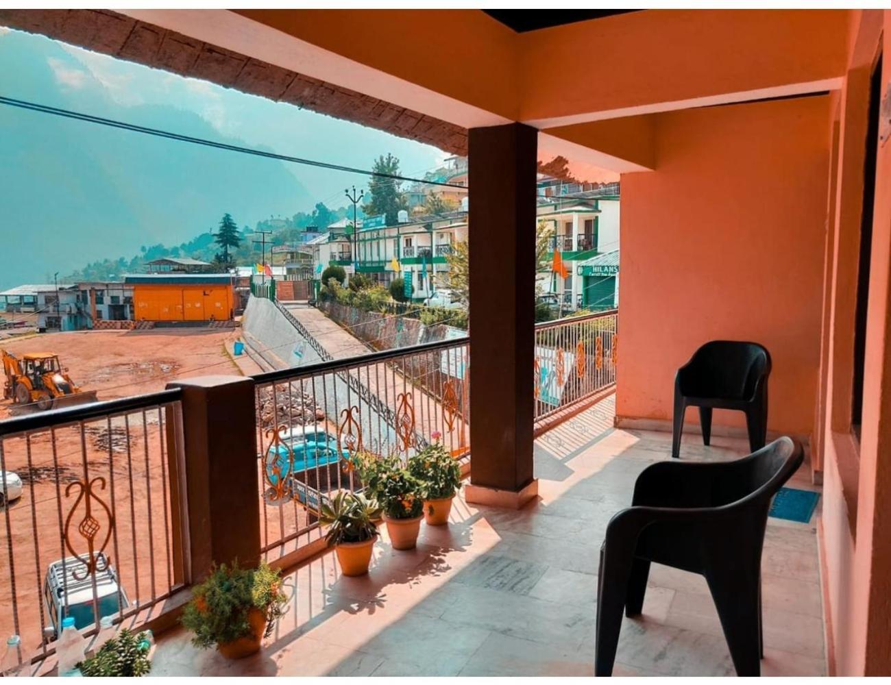 Morning Calm Homestay, Joshimath Exterior photo